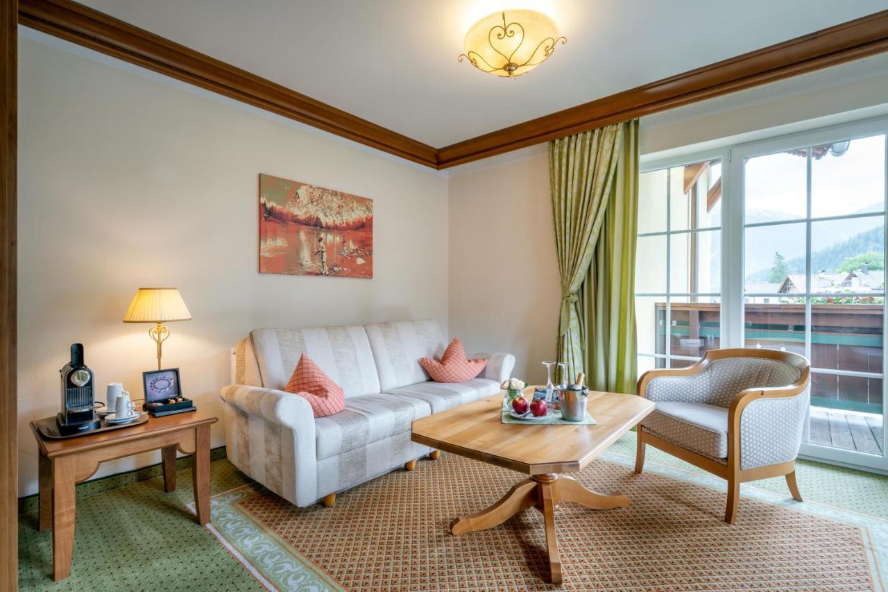 Hotel Post Лермос Екстериор снимка