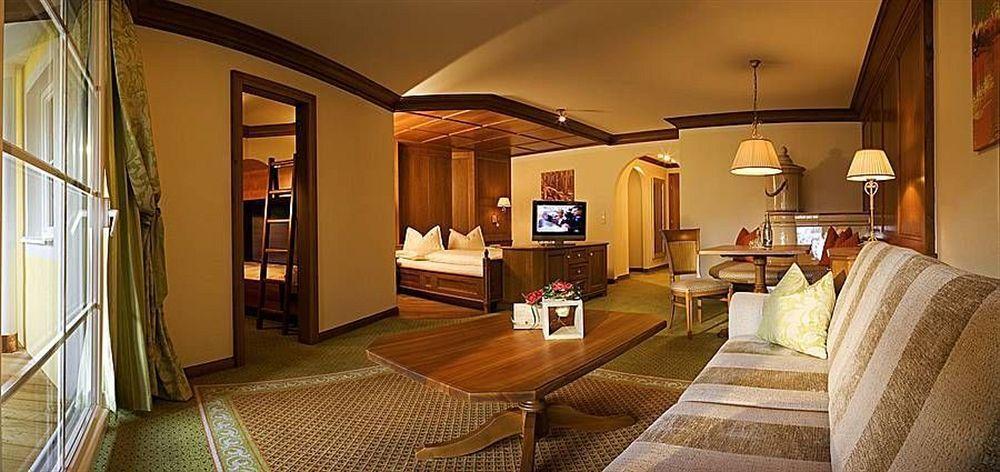 Hotel Post Лермос Екстериор снимка